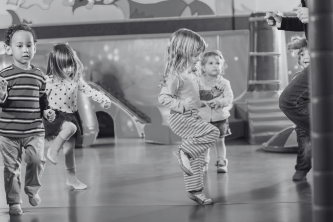 Mini-Zic, Mini-Danse éveil corporel éveil musical